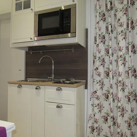 La Voce Del Violino Bed & Breakfast 3*